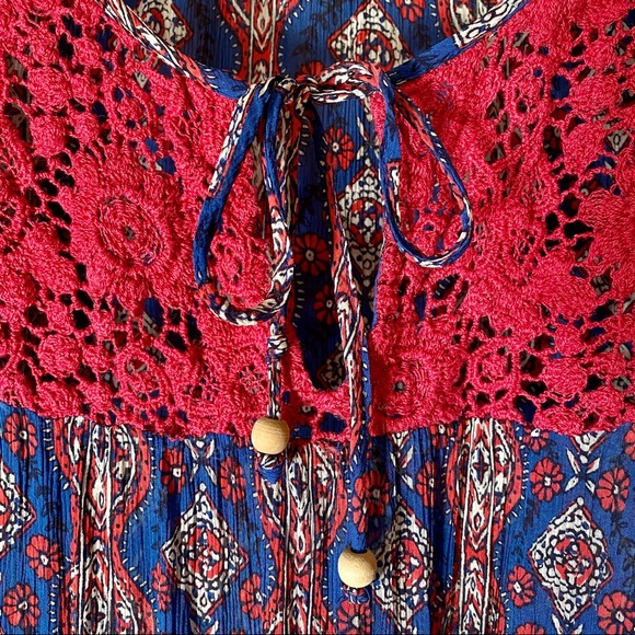 Lucky Brand Paisley Peasant Top - Picture 4 of 5